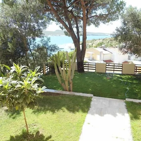 بيت ضيافة Teras 3*