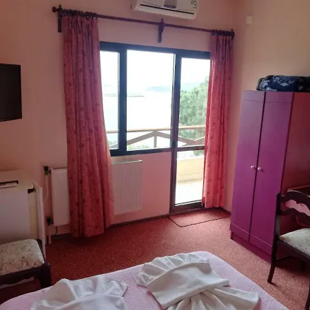 Teras بيت ضيافة فوكا