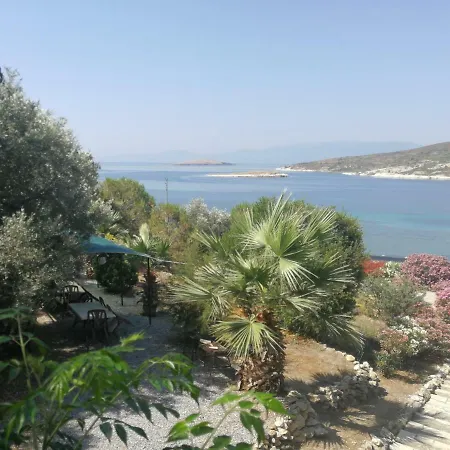 بيت ضيافة Teras 3*