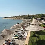 Teras Foça