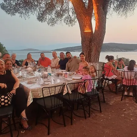Teras 12 Adults Only Affittacamere 3*