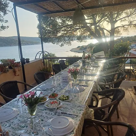 Affittacamere Teras 12 Adults Only Foça